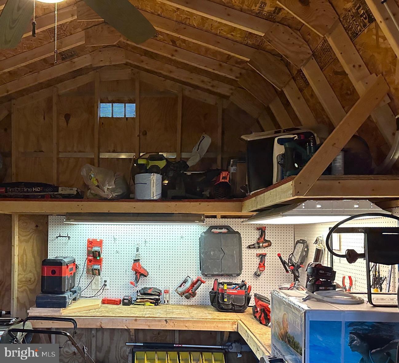 RIVIERA BEACH - Residential