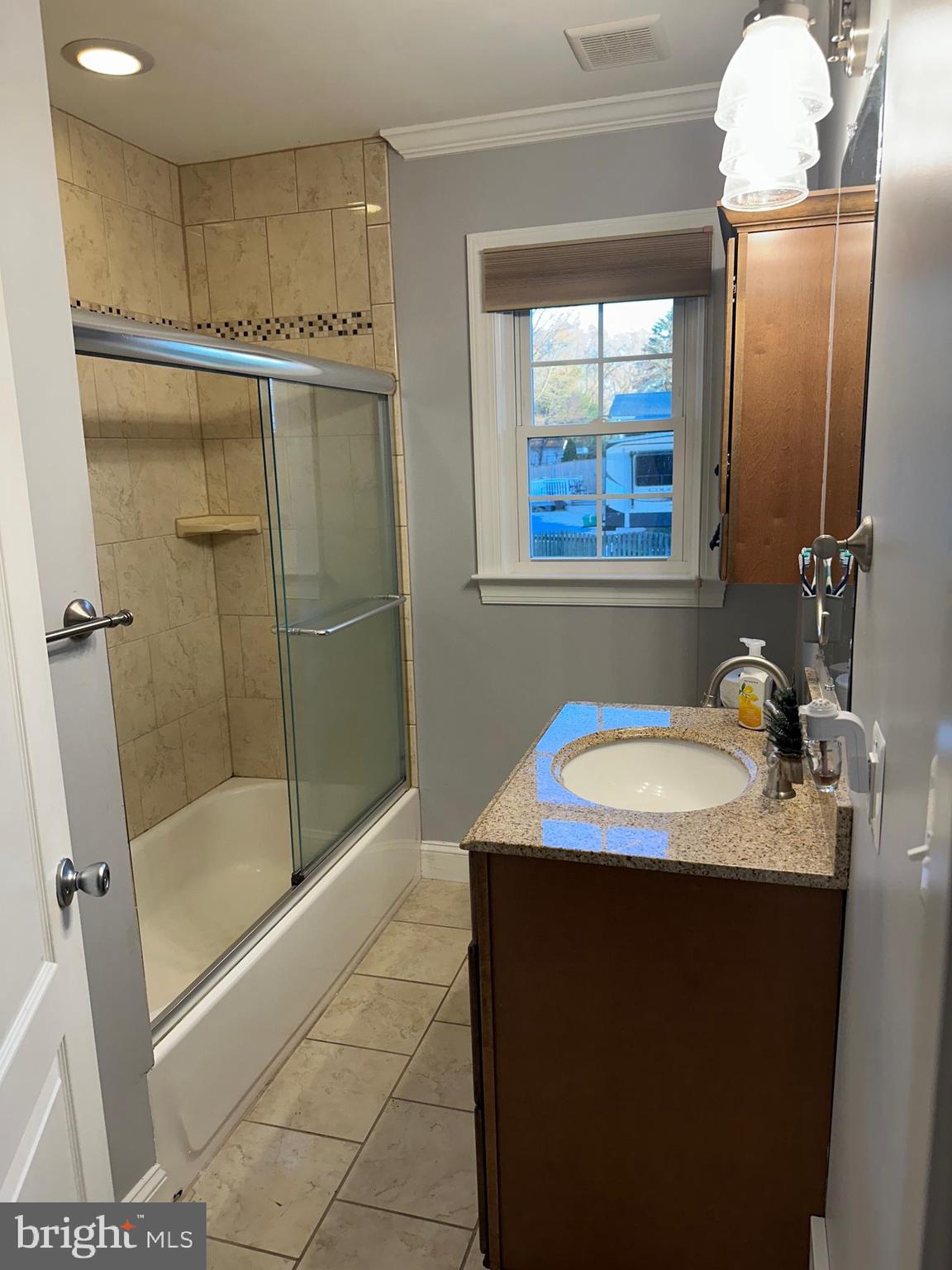 RIVIERA BEACH - Residential