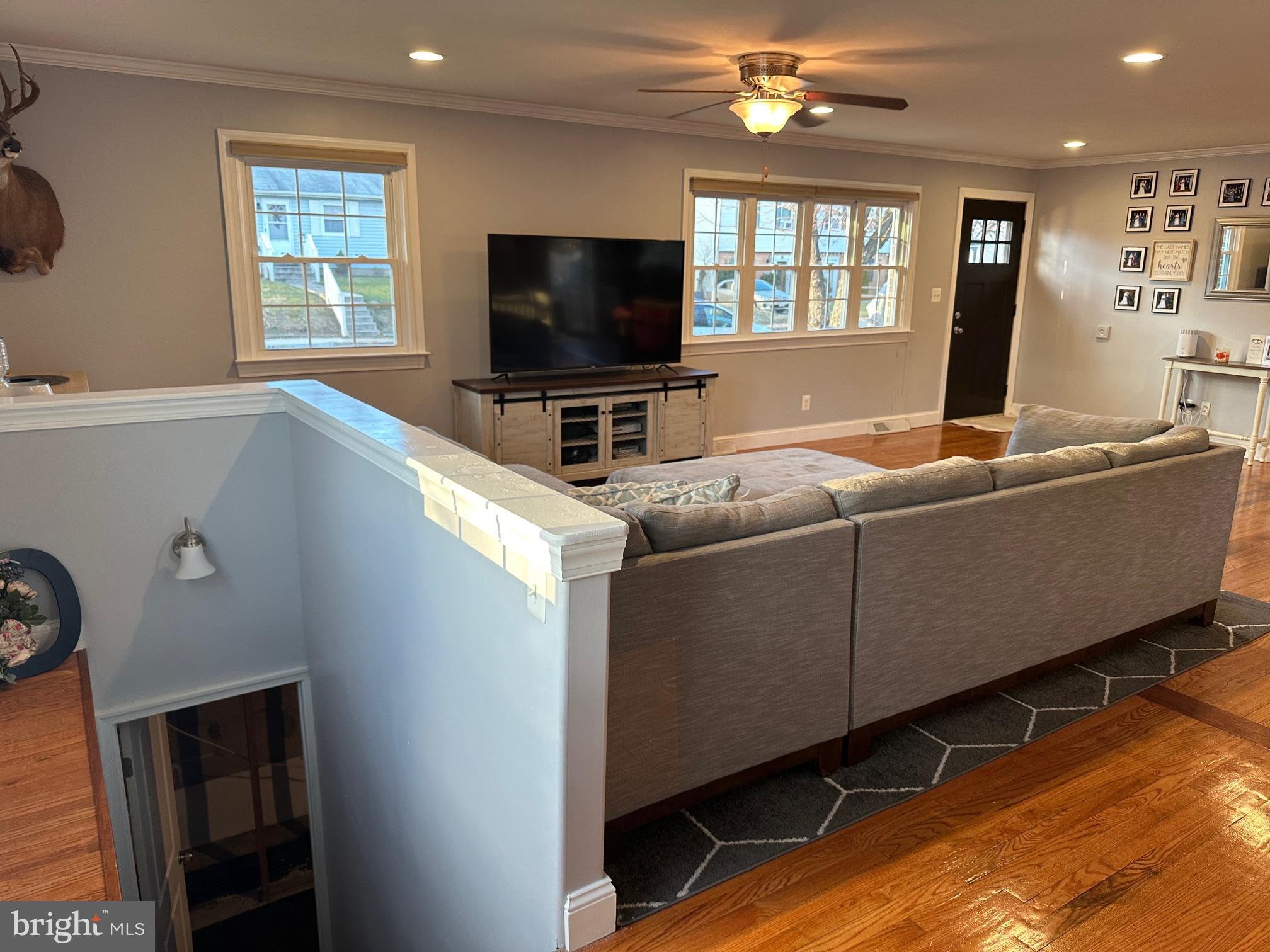 RIVIERA BEACH - Residential