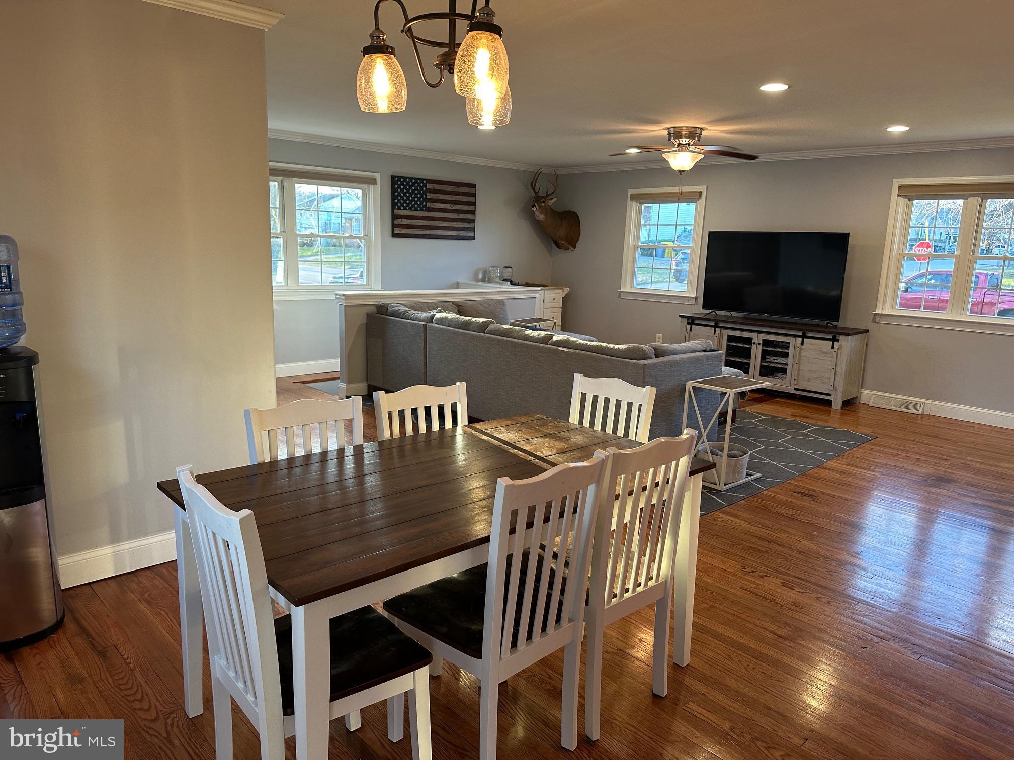 RIVIERA BEACH - Residential