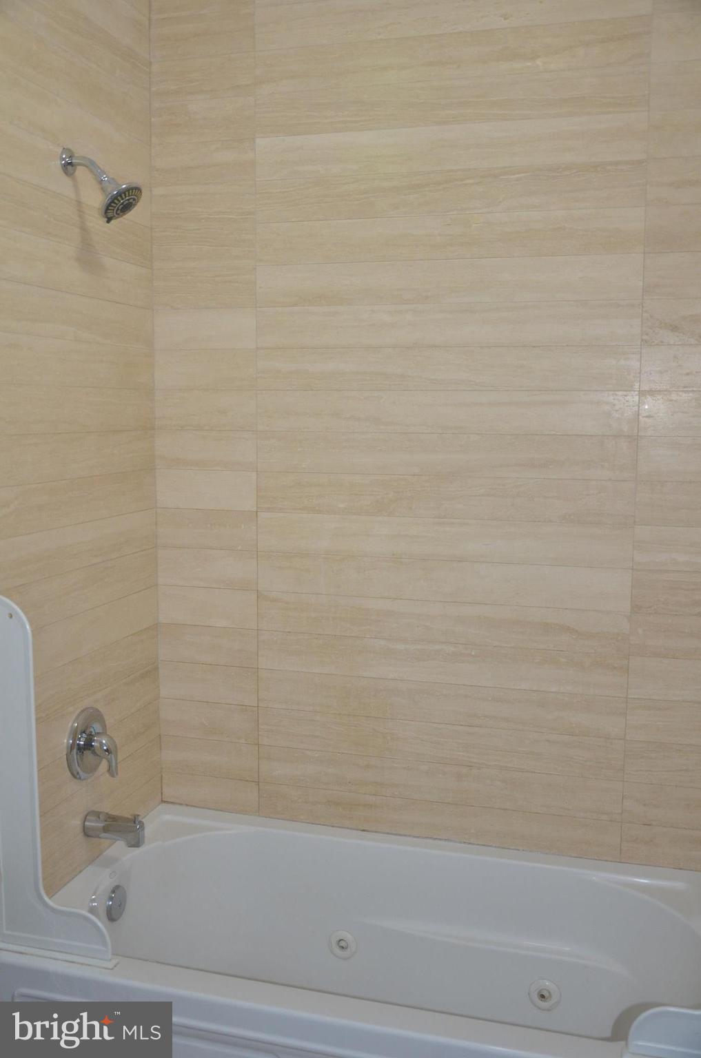 PATTERSON PARK - Residential Lease