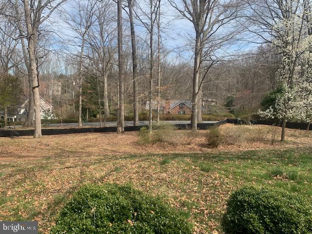 FAIRFAX HILLS - Residential