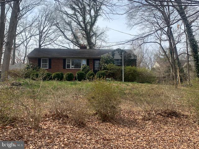 FAIRFAX HILLS - Residential