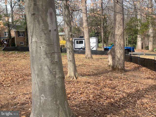 FAIRFAX HILLS - Residential