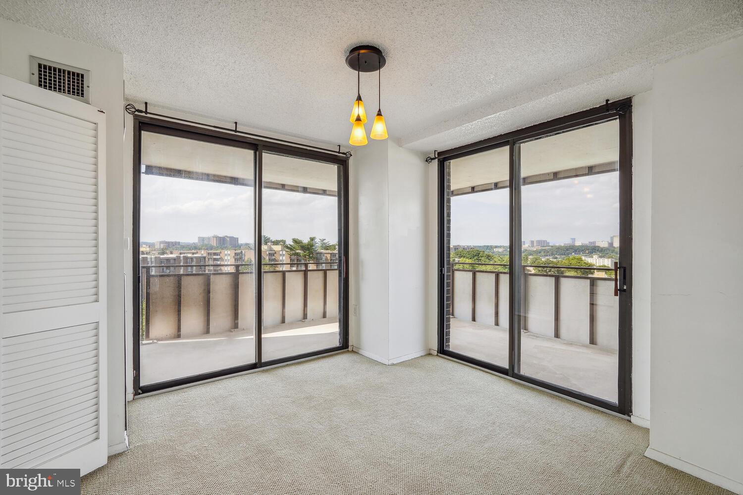 TEMPLETON OF ALEXANDRIA - Residential