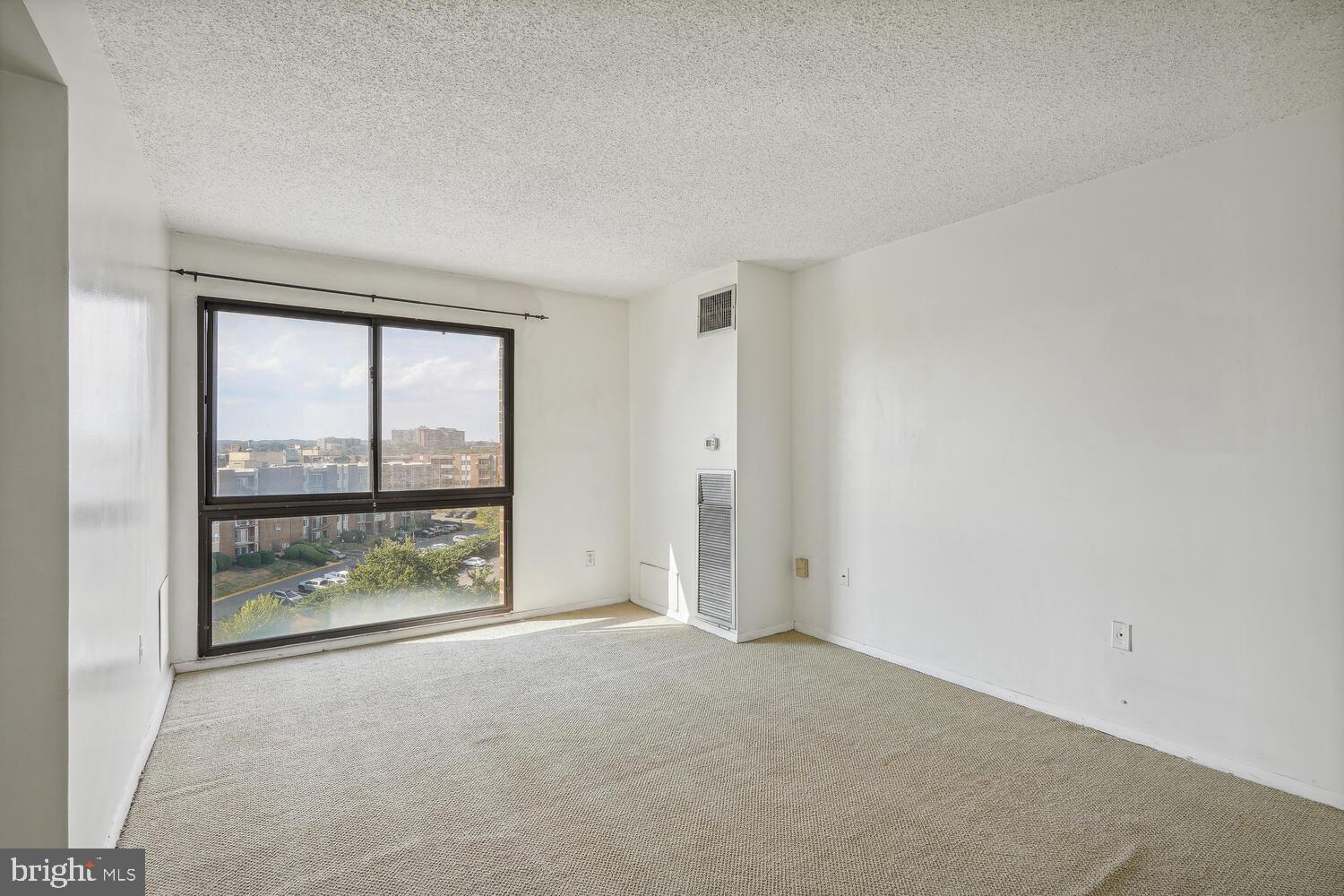 TEMPLETON OF ALEXANDRIA - Residential