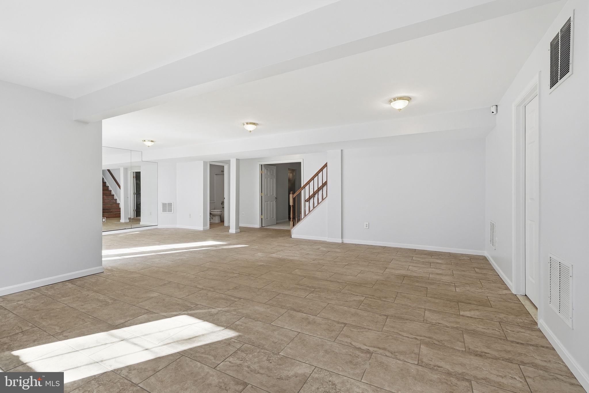 LAKE TERRAPIN - Residential