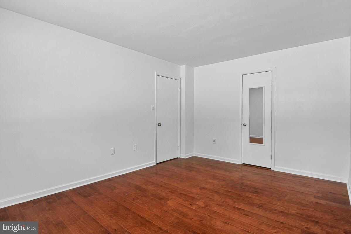 OCCOQUAN RIDGE CONDO - Residential