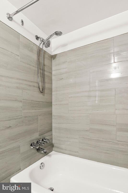 OCCOQUAN RIDGE CONDO - Residential