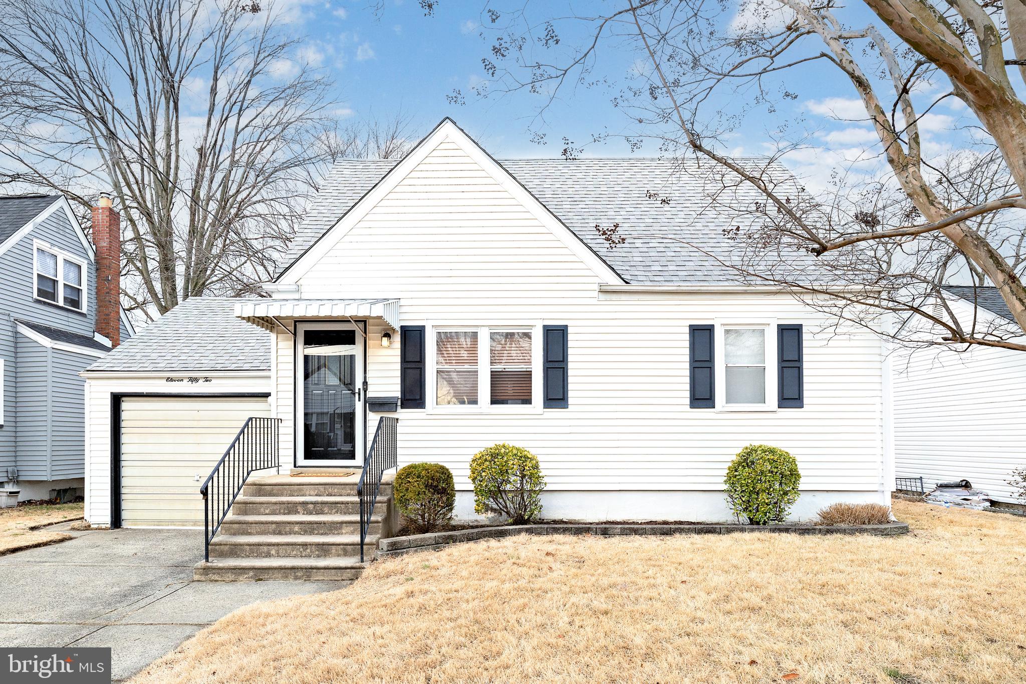 1152 JEFFERSON AVENUE