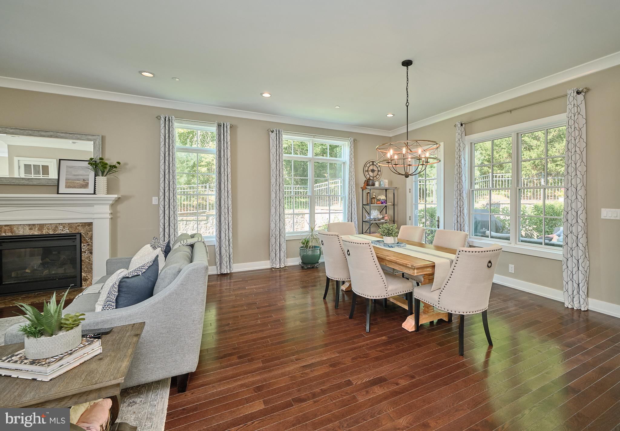 RABBIT RUN CREEK - Residential