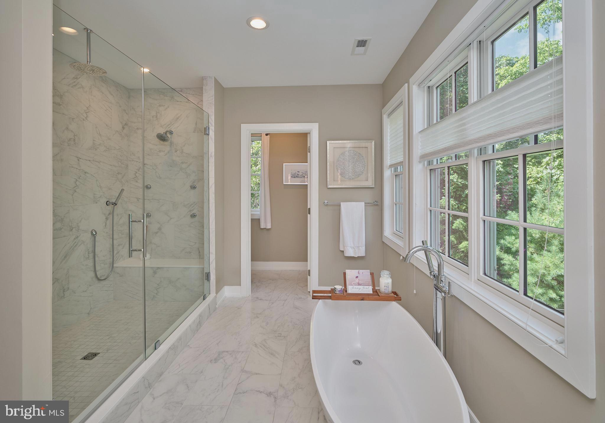 RABBIT RUN CREEK - Residential