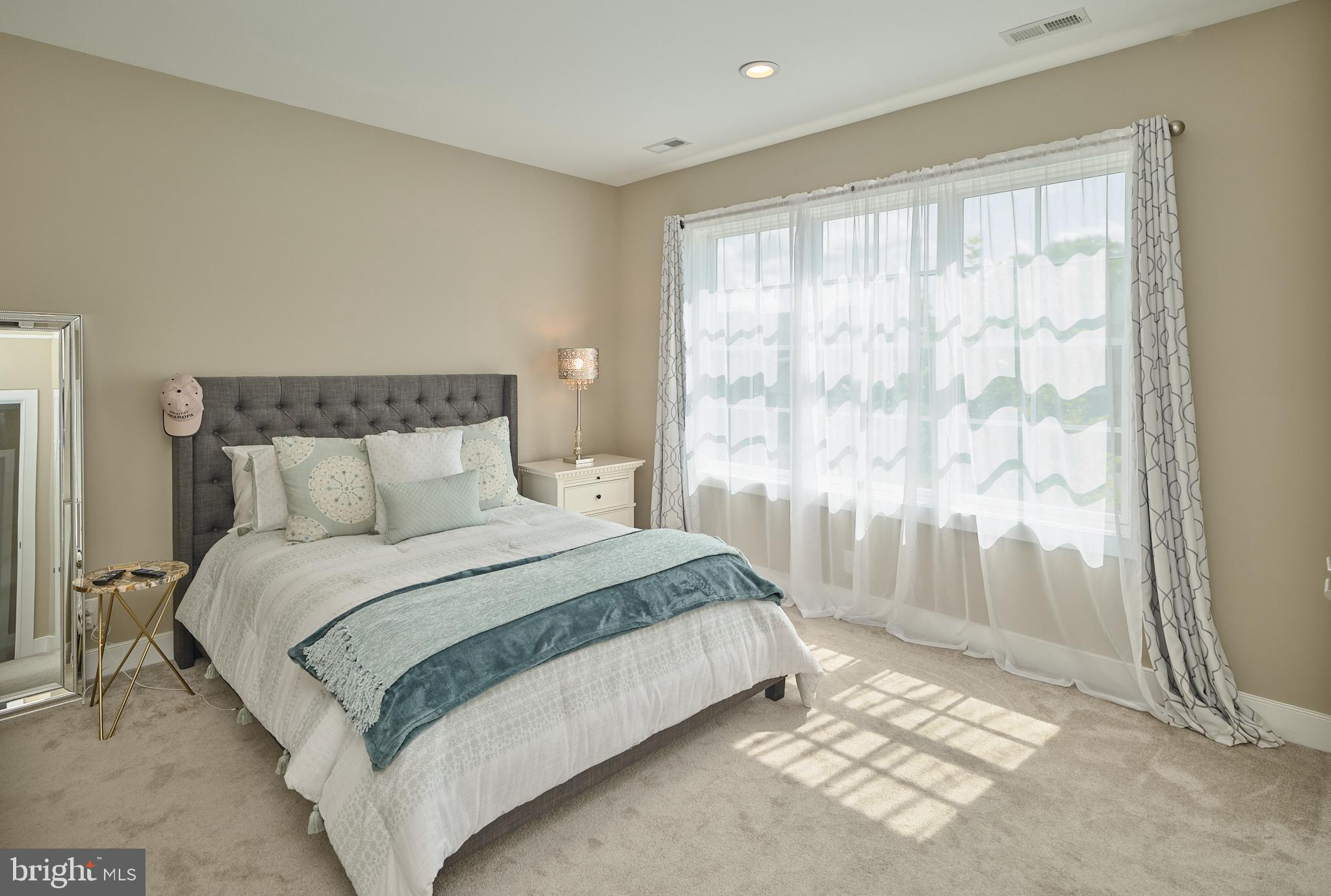 RABBIT RUN CREEK - Residential