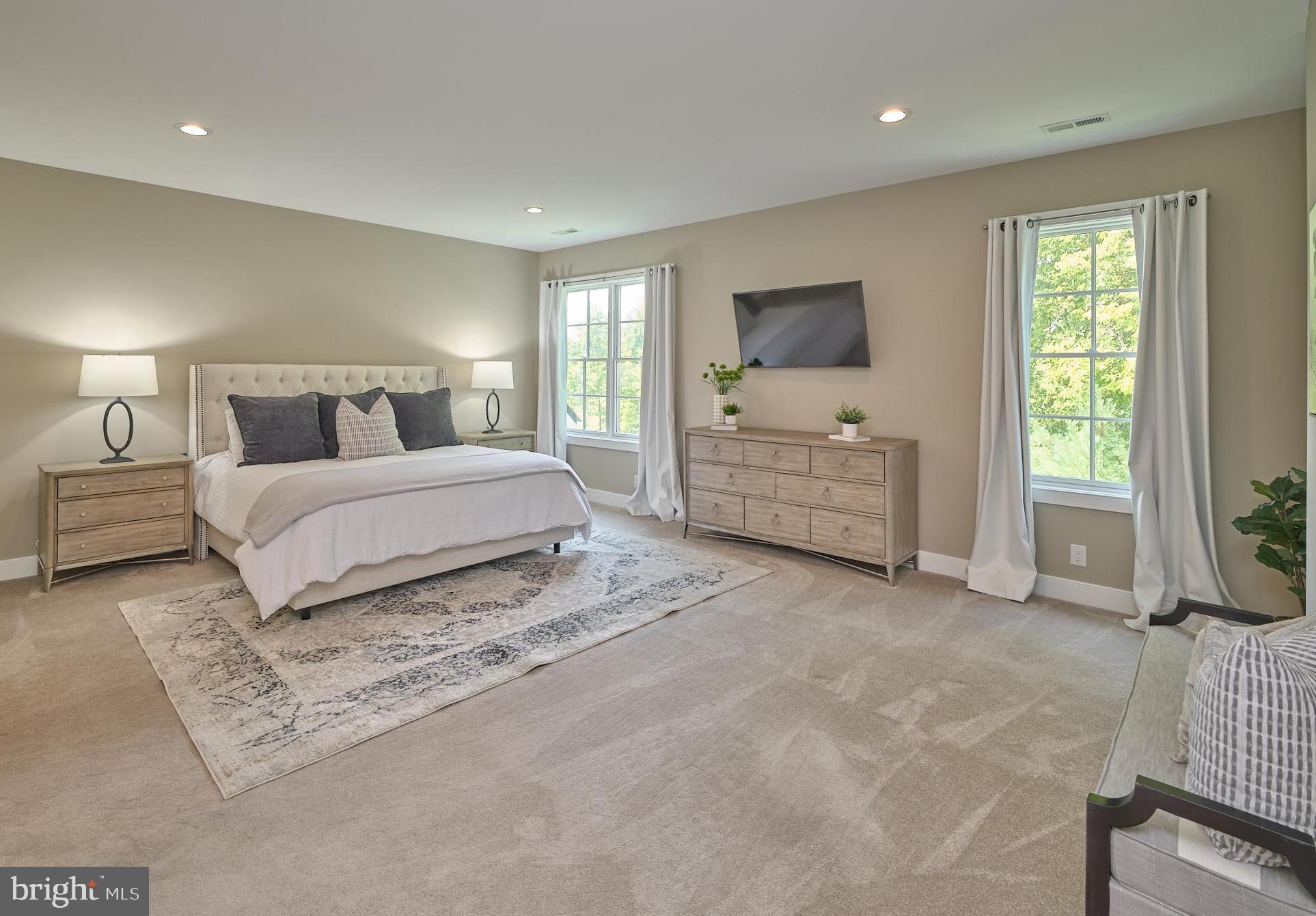 RABBIT RUN CREEK - Residential