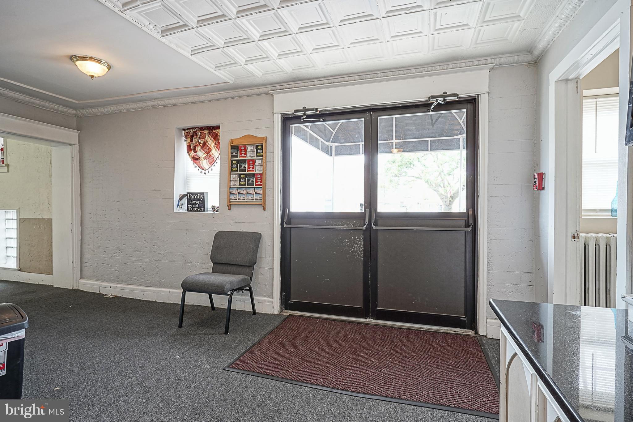 BRIDESBURG - Commercial Sale