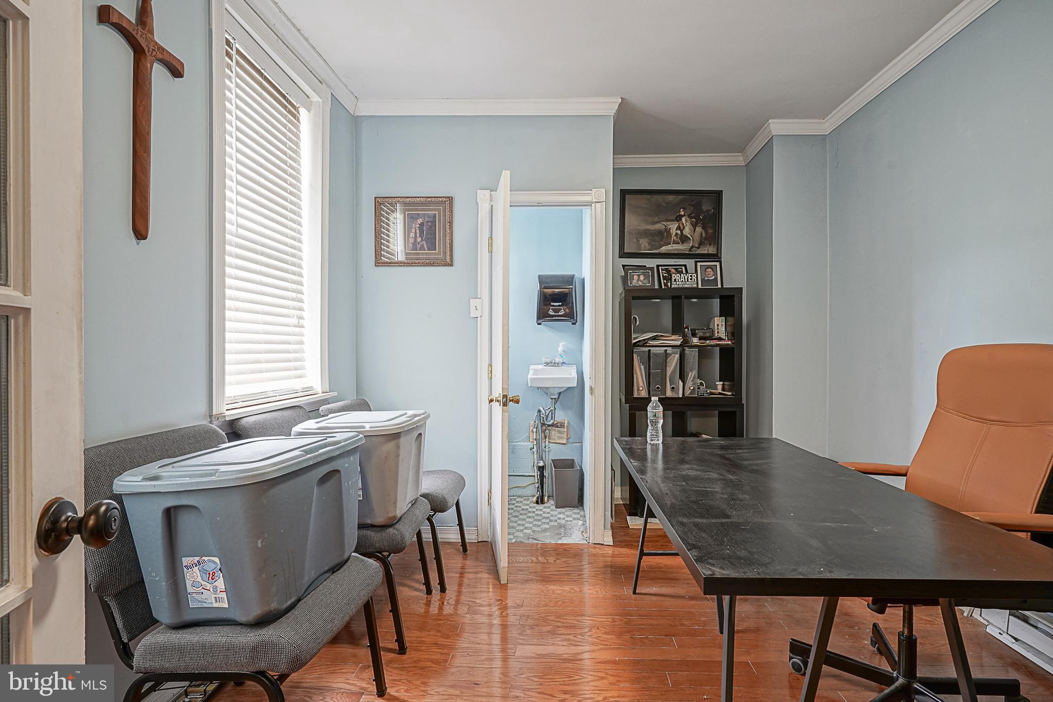 BRIDESBURG - Commercial Sale