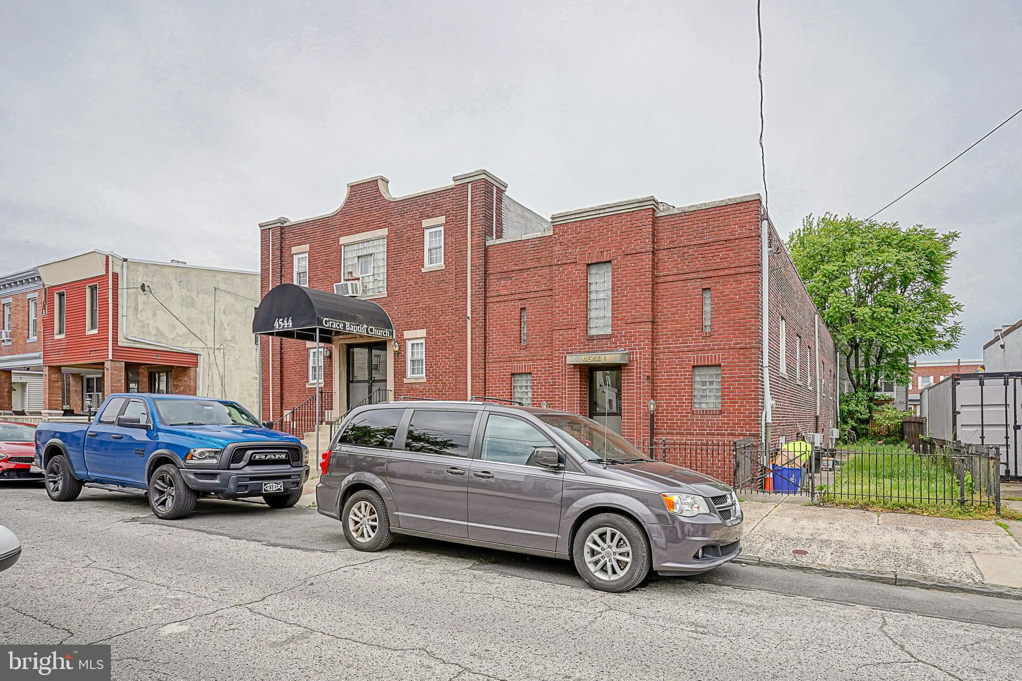 BRIDESBURG - Commercial Sale