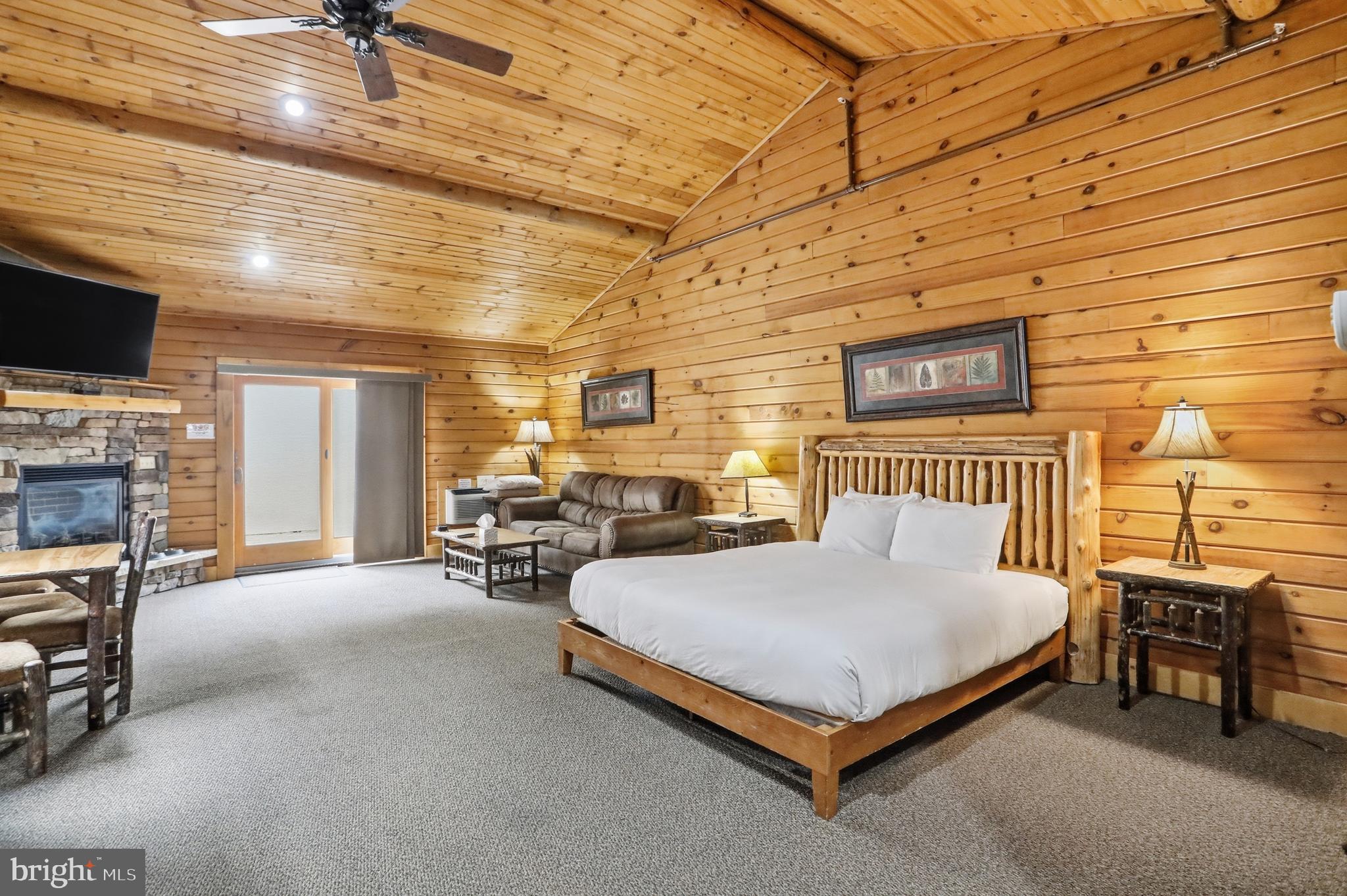 THE LODGES AT SUNSET VILLAGE - Residential