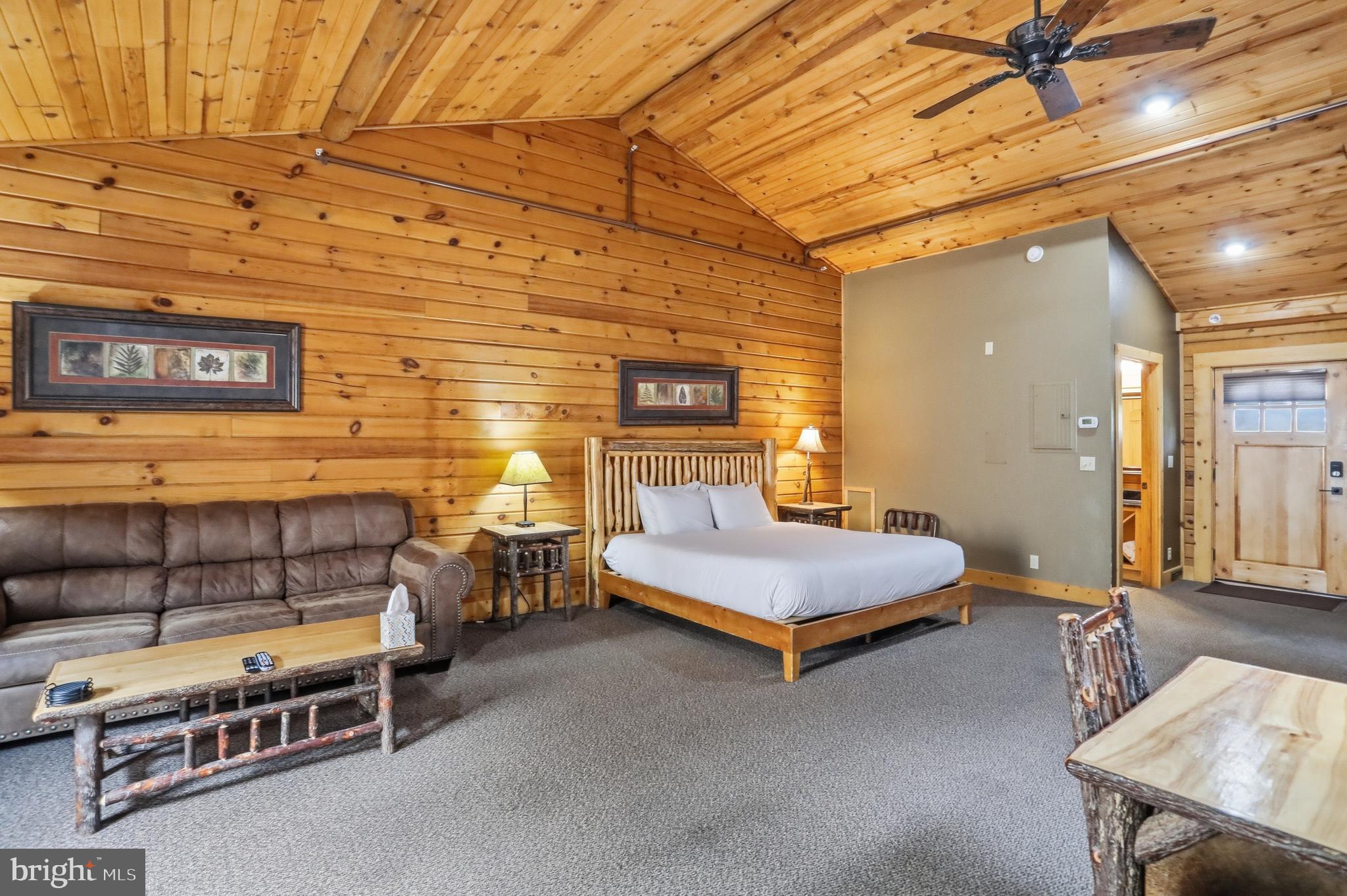 THE LODGES AT SUNSET VILLAGE - Residential