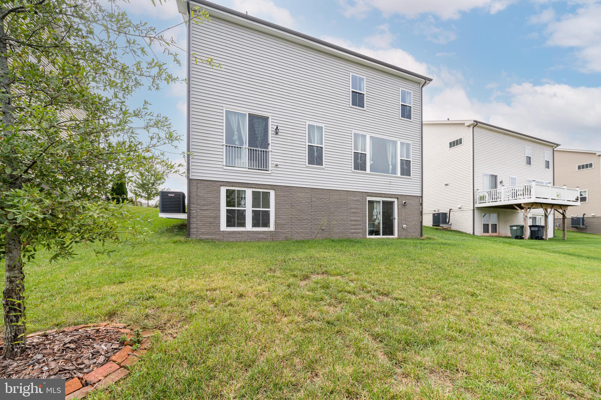 CAYDEN RIDGE - Residential