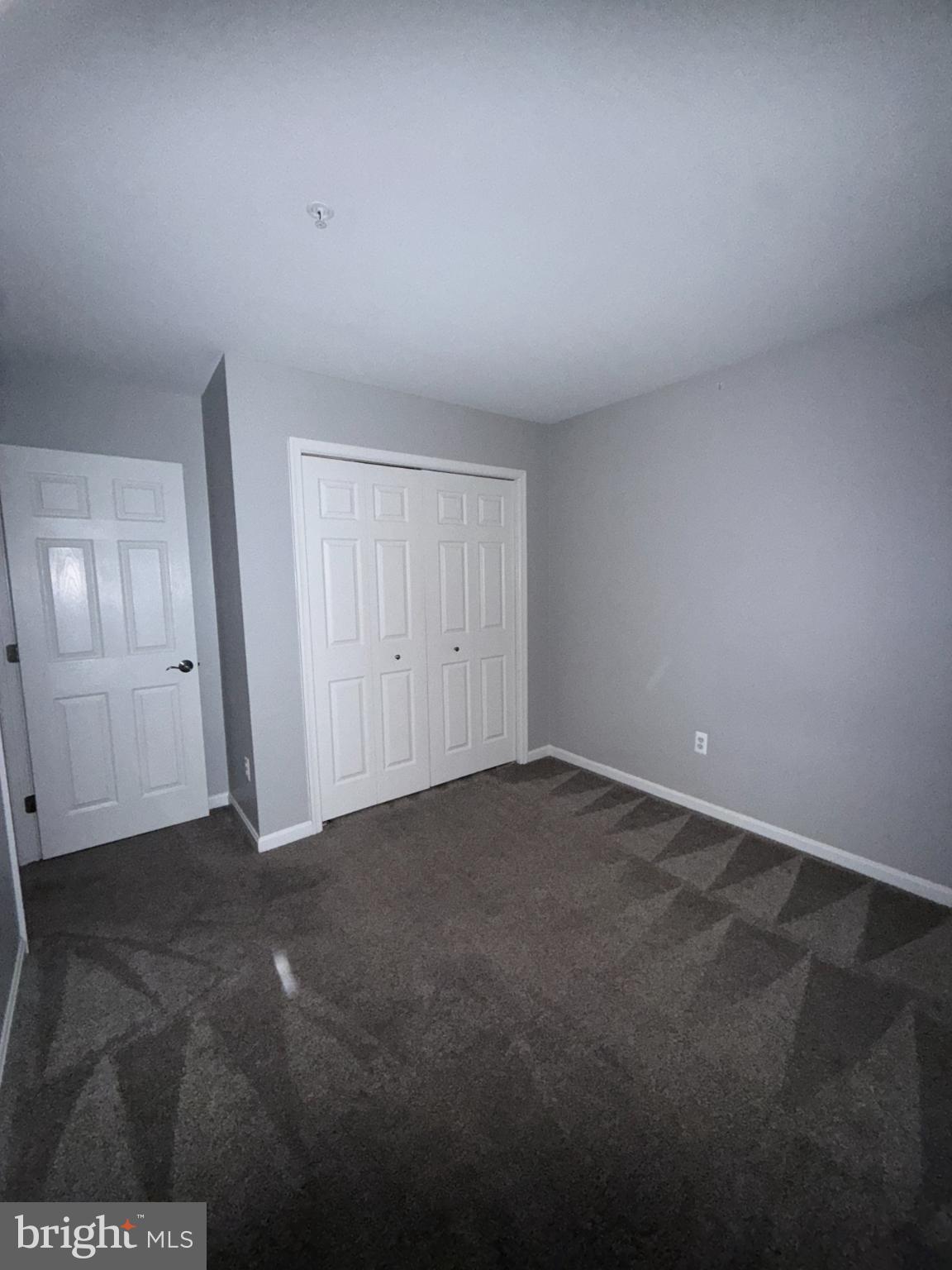 HUNTERS CROSSING - Residential