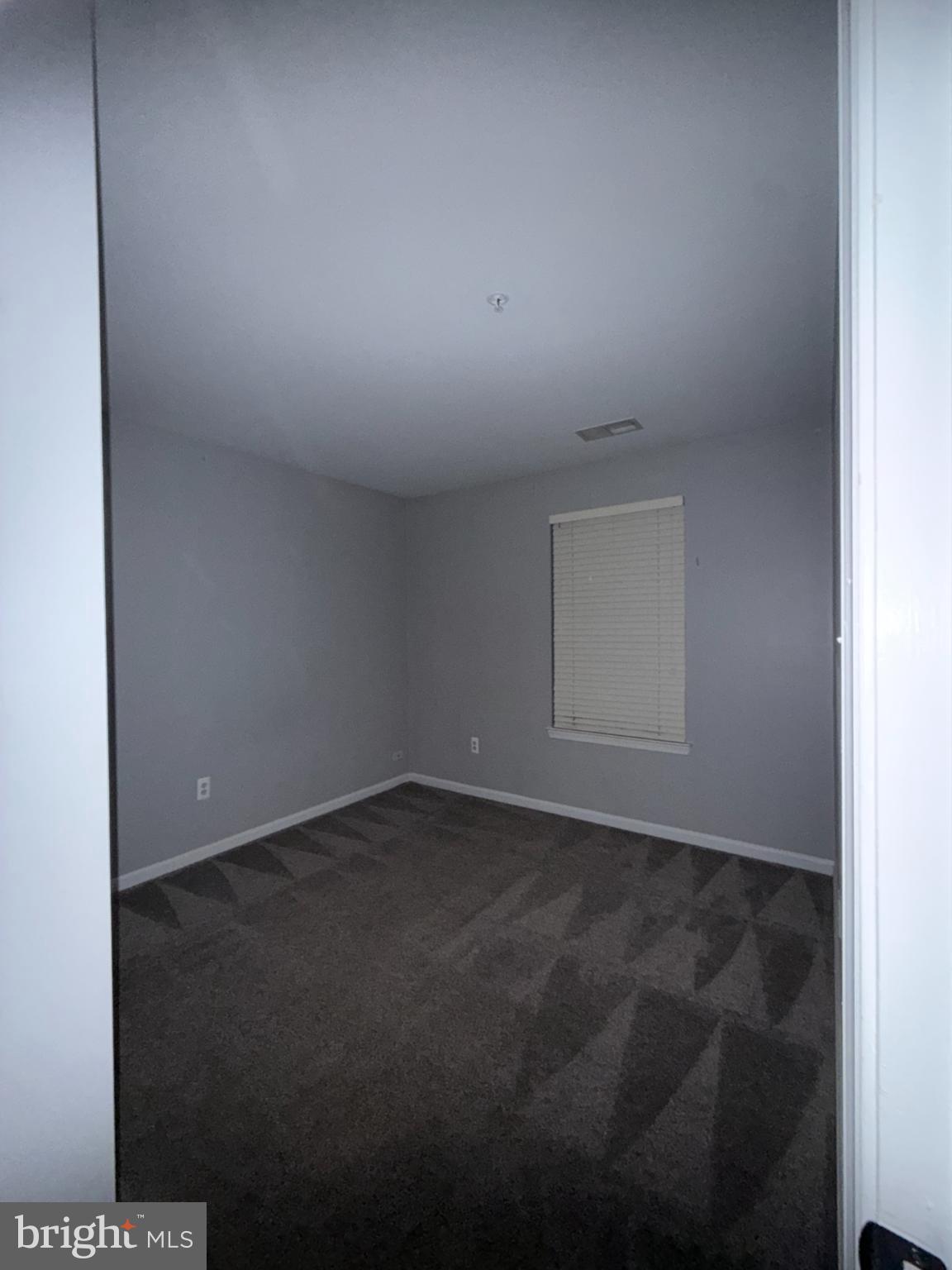 HUNTERS CROSSING - Residential