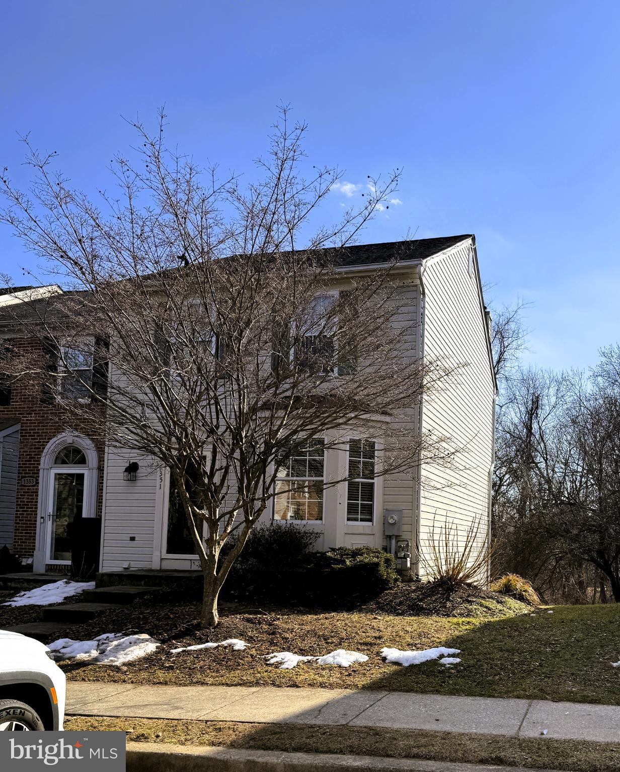 HUNTERS CROSSING - Residential