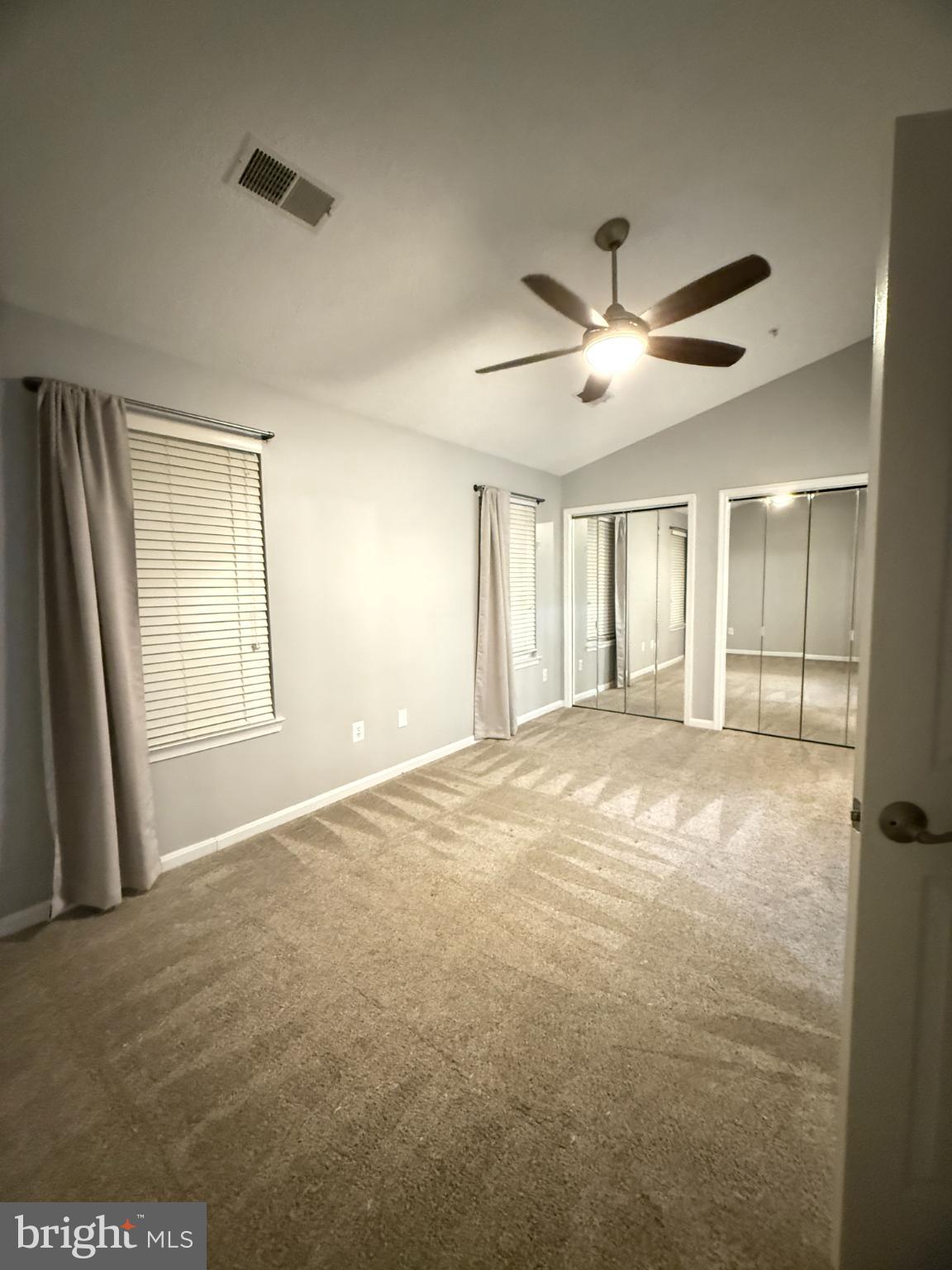 HUNTERS CROSSING - Residential