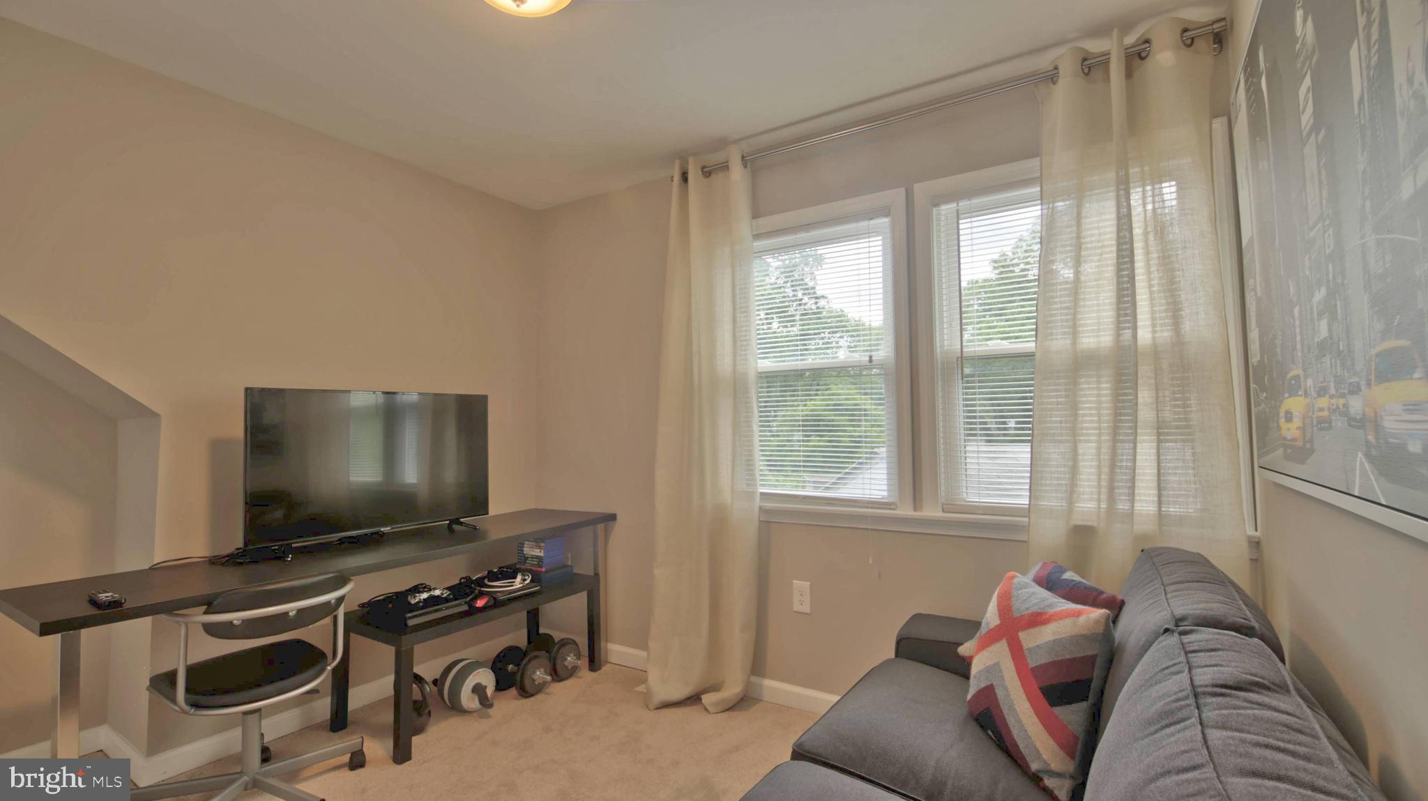 UPPER MORNINGSIDE 1ST AD - Residential