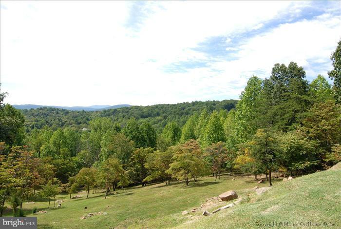 POSSUM HOLLOW FARM - Residential