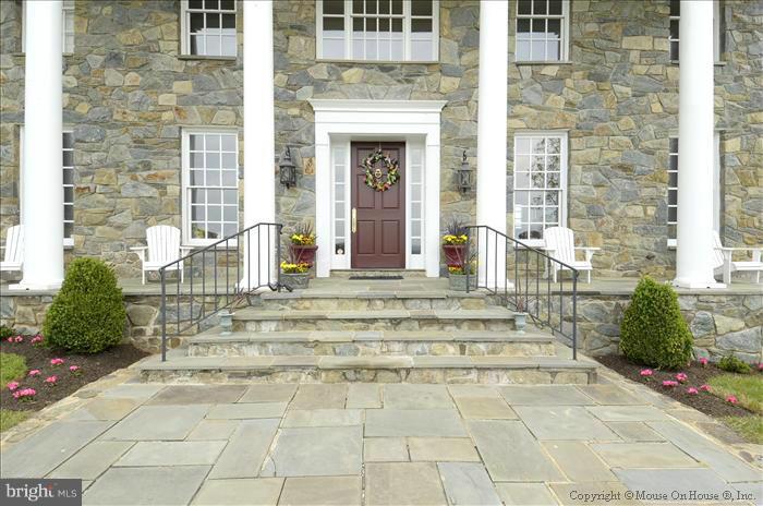 POSSUM HOLLOW FARM - Residential