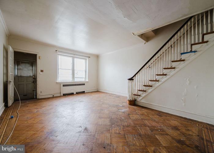 WEST OAK LANE - Residential