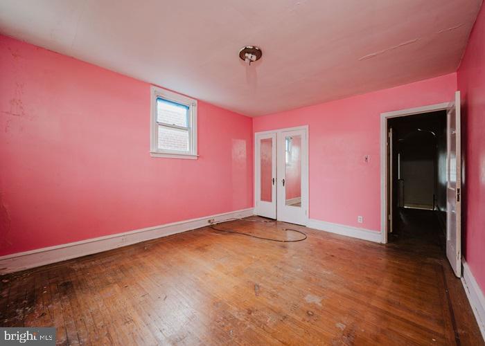 WEST OAK LANE - Residential