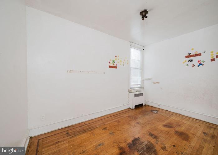 WEST OAK LANE - Residential