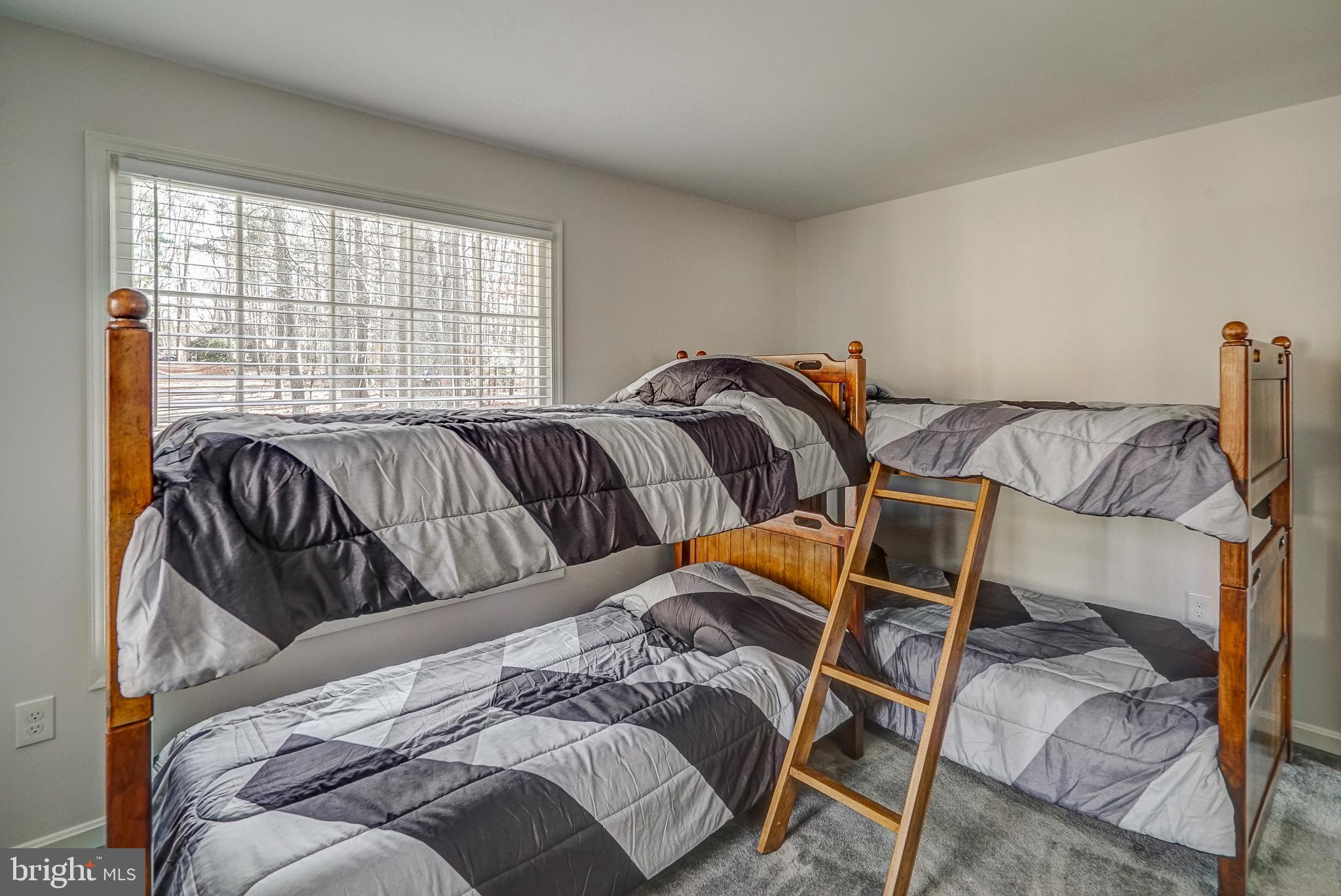 JERDONE ISLAND - Residential