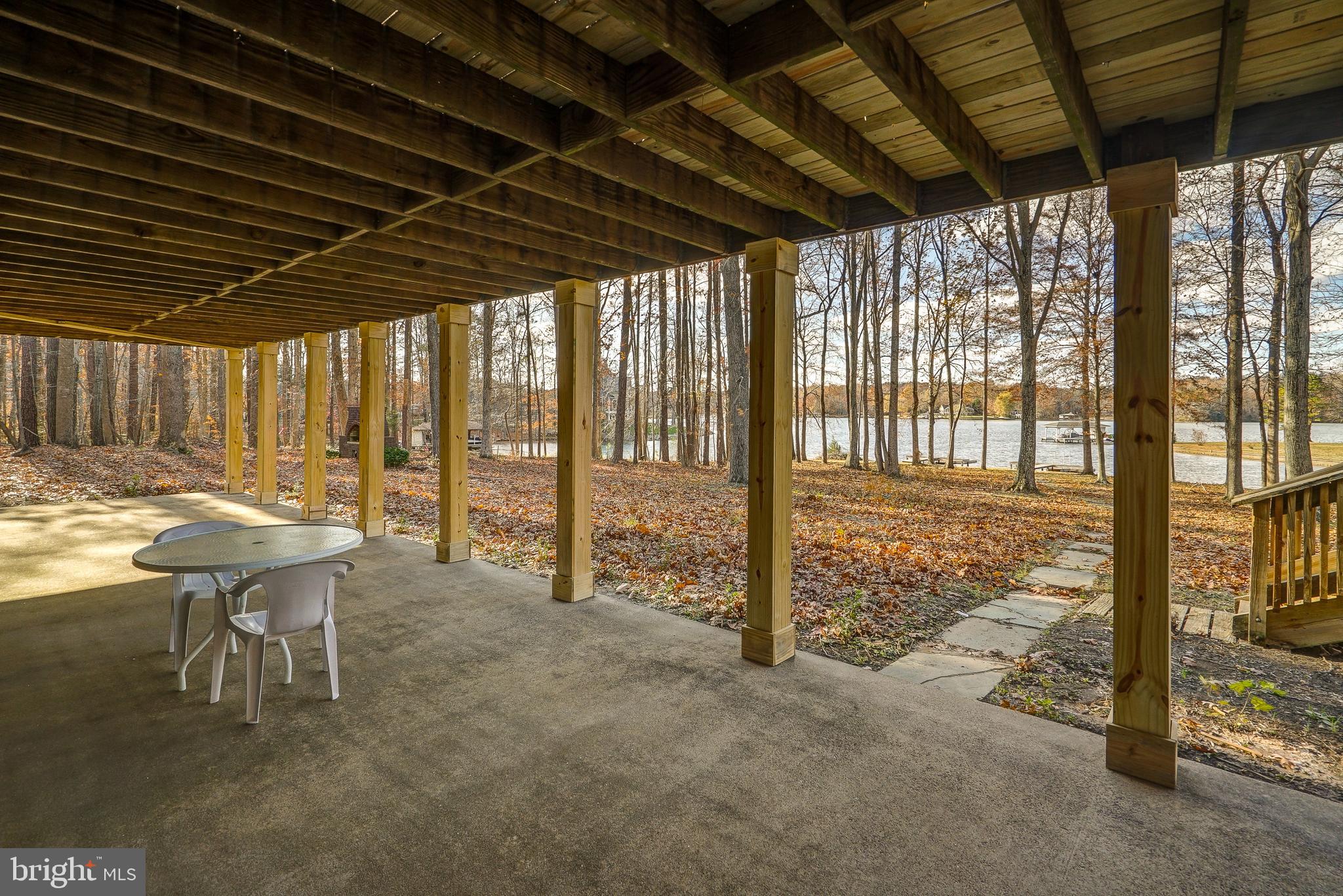 JERDONE ISLAND - Residential