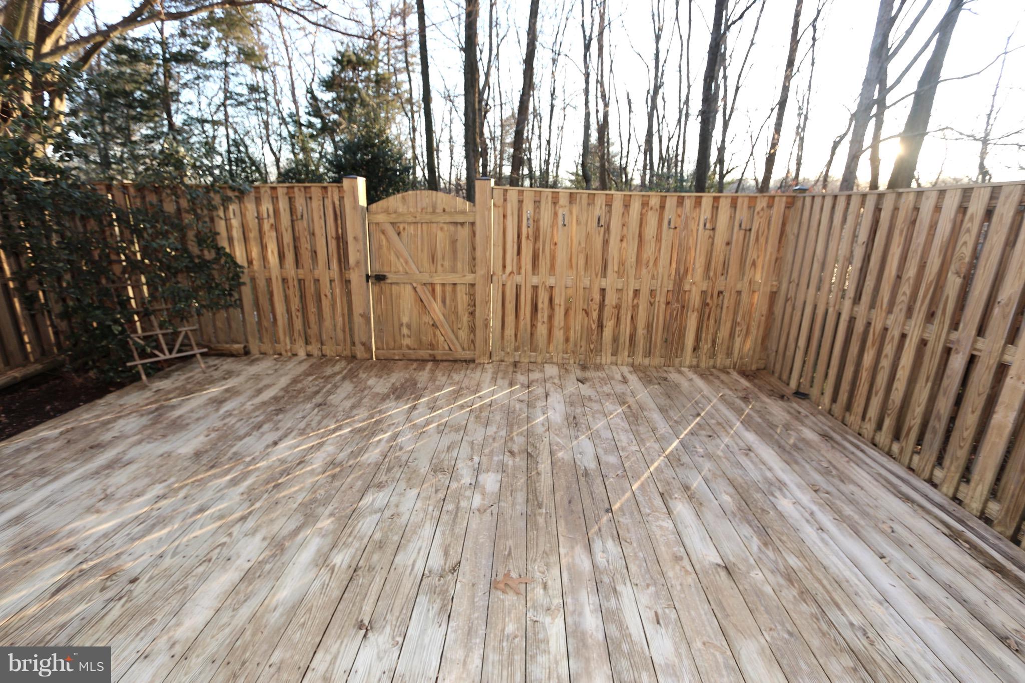 TOWNES OF WAKEFIELD - Residential Lease