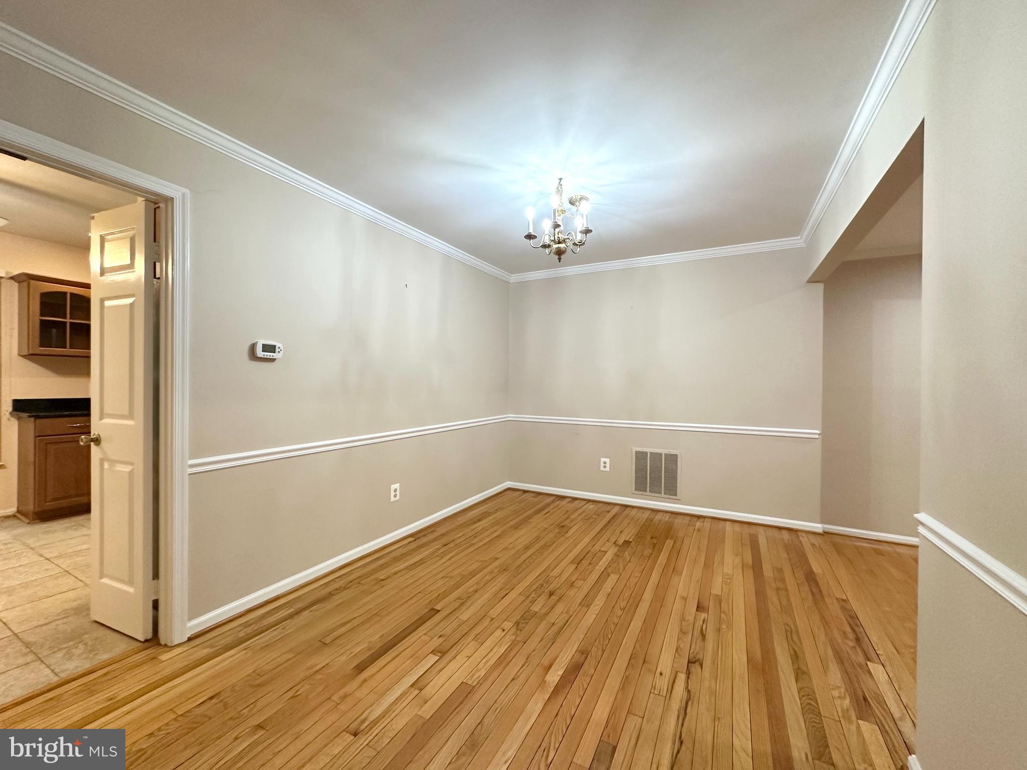 TOWNES OF WAKEFIELD - Residential Lease