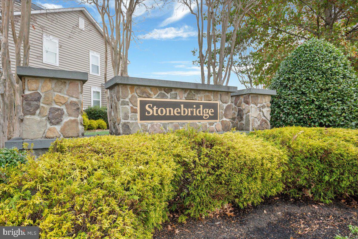 STONEBRIDGE SUB - Residential