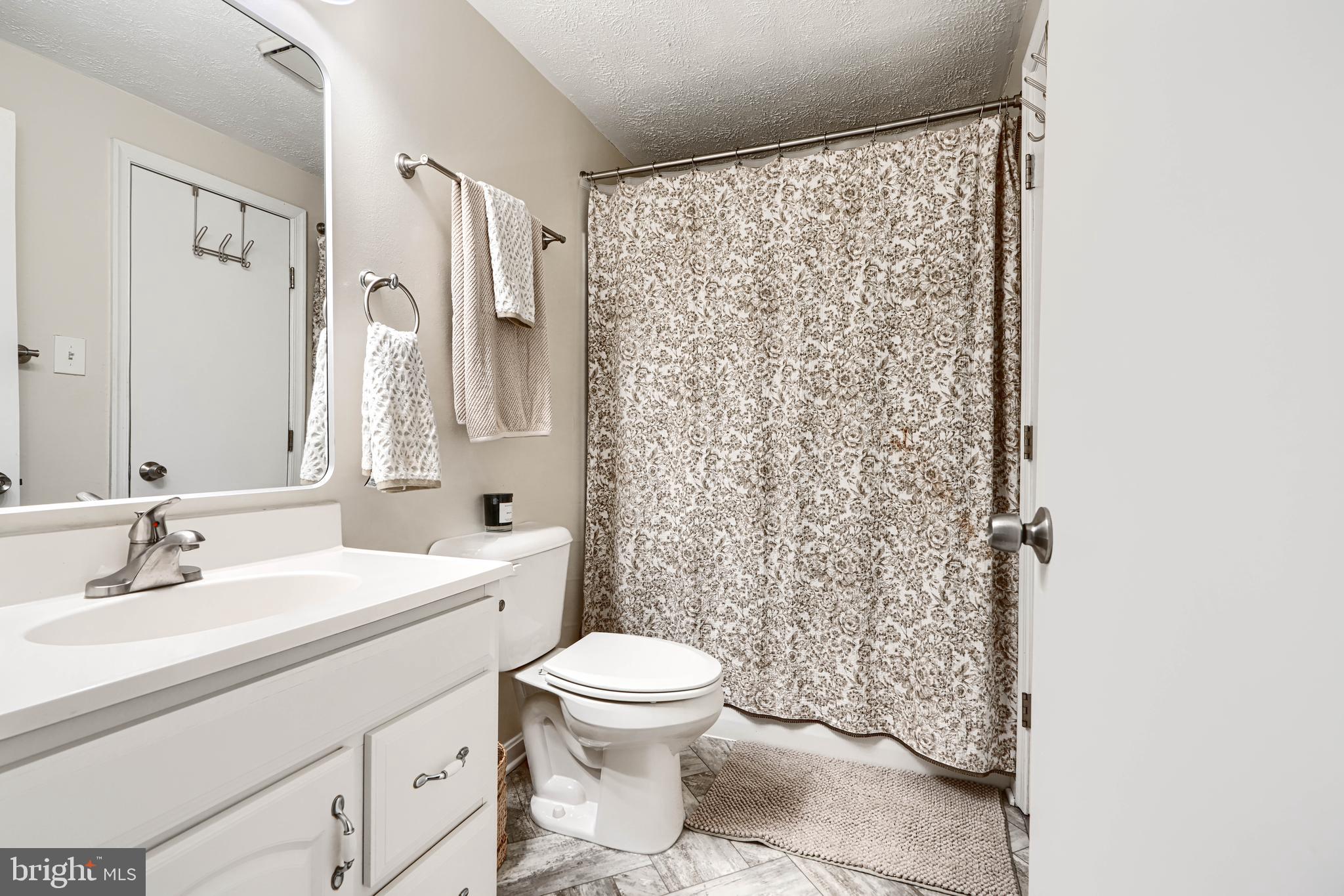 VILLAGE OF VANDERWAY - Residential