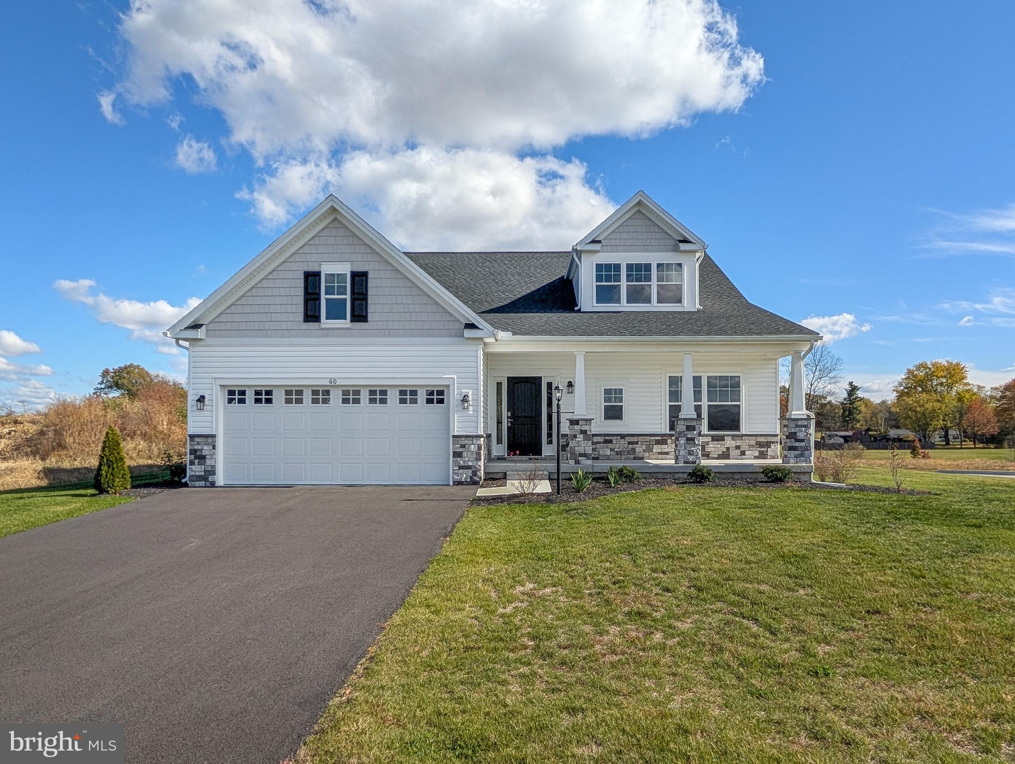 APPLEVIEW ESTATES - Residential