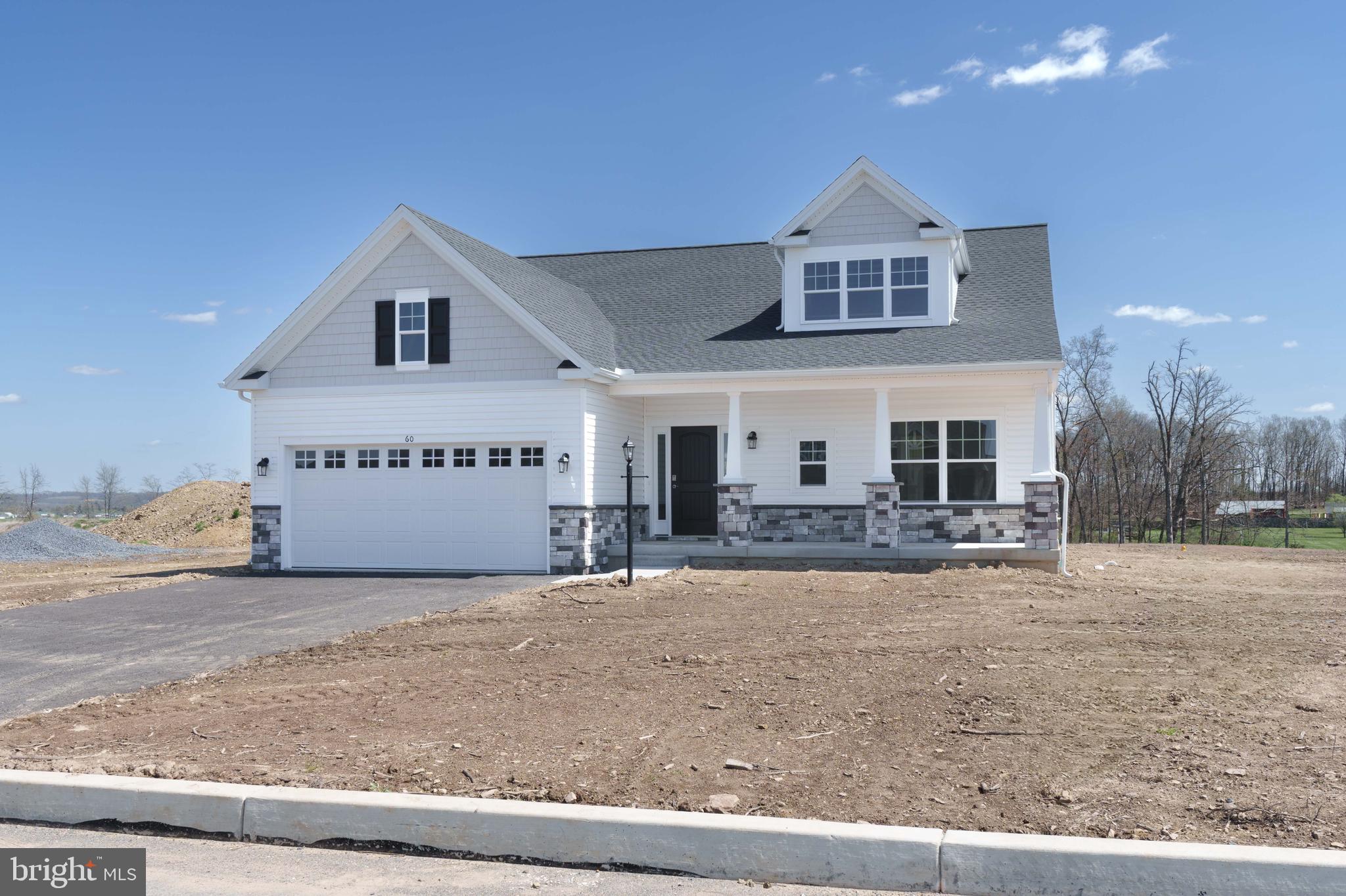 New construction ranch home for sale in Appleview Estates!