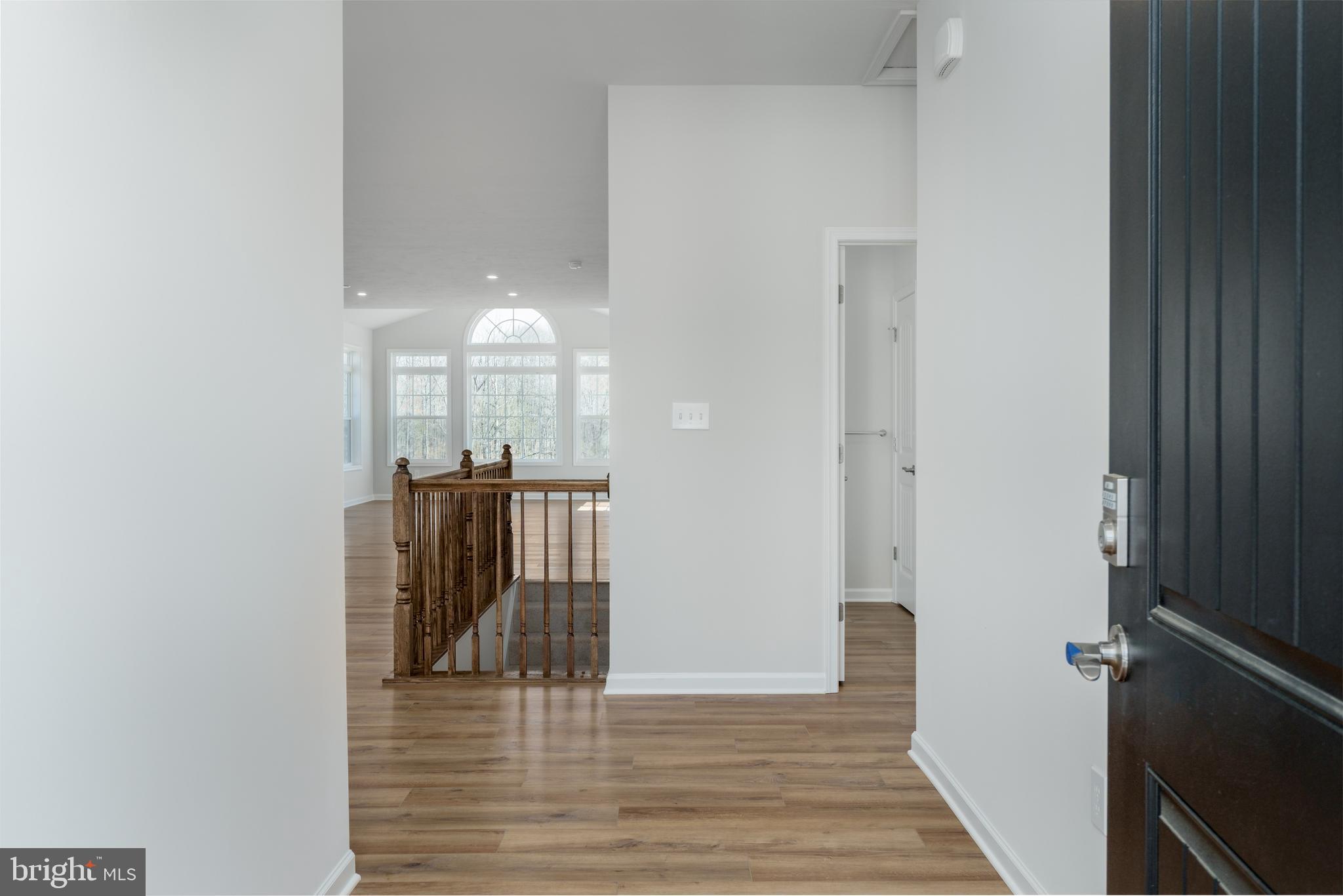 APPLEVIEW ESTATES - Residential