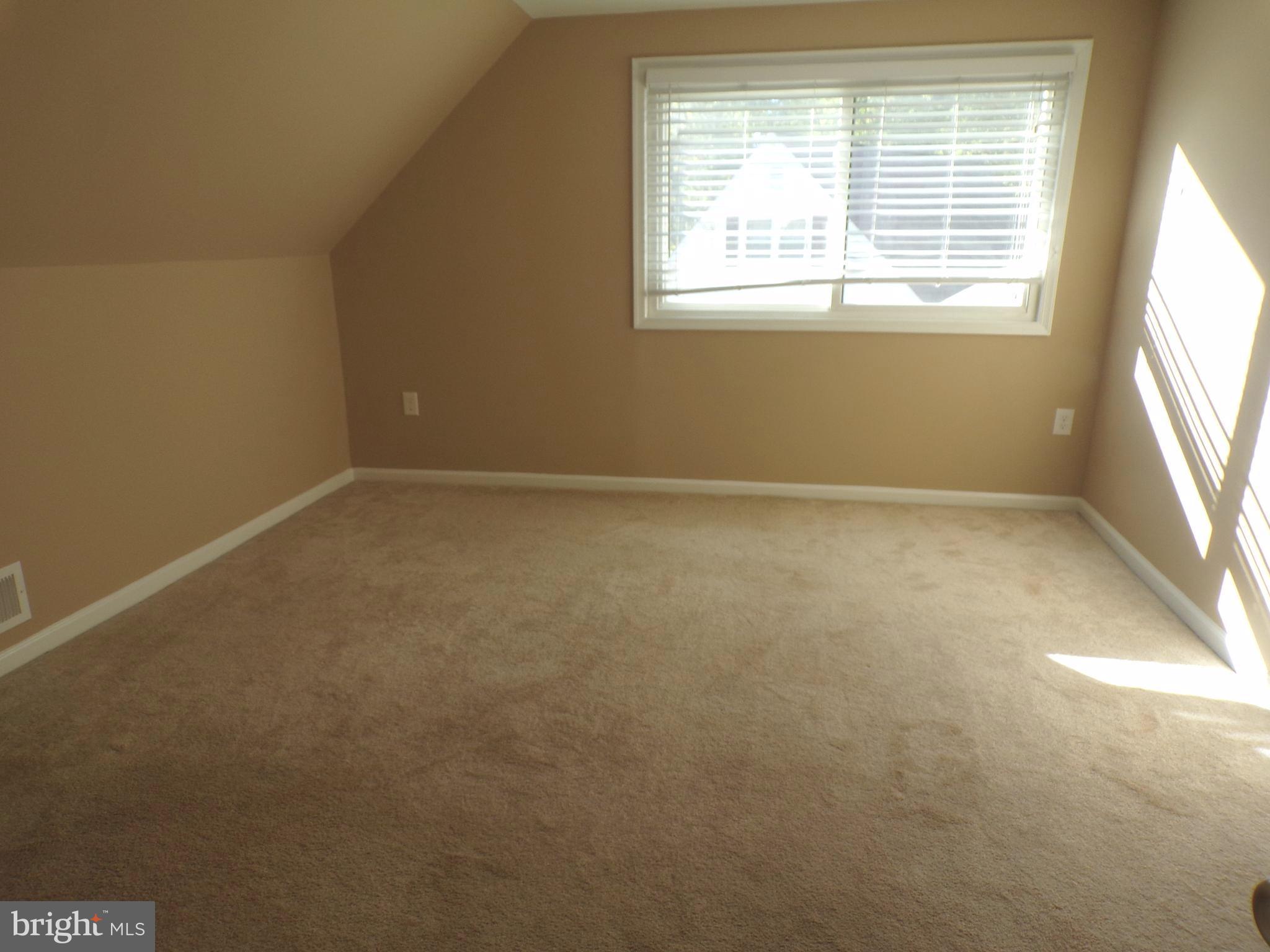 WOODLAWN TERRACE - Residential Lease