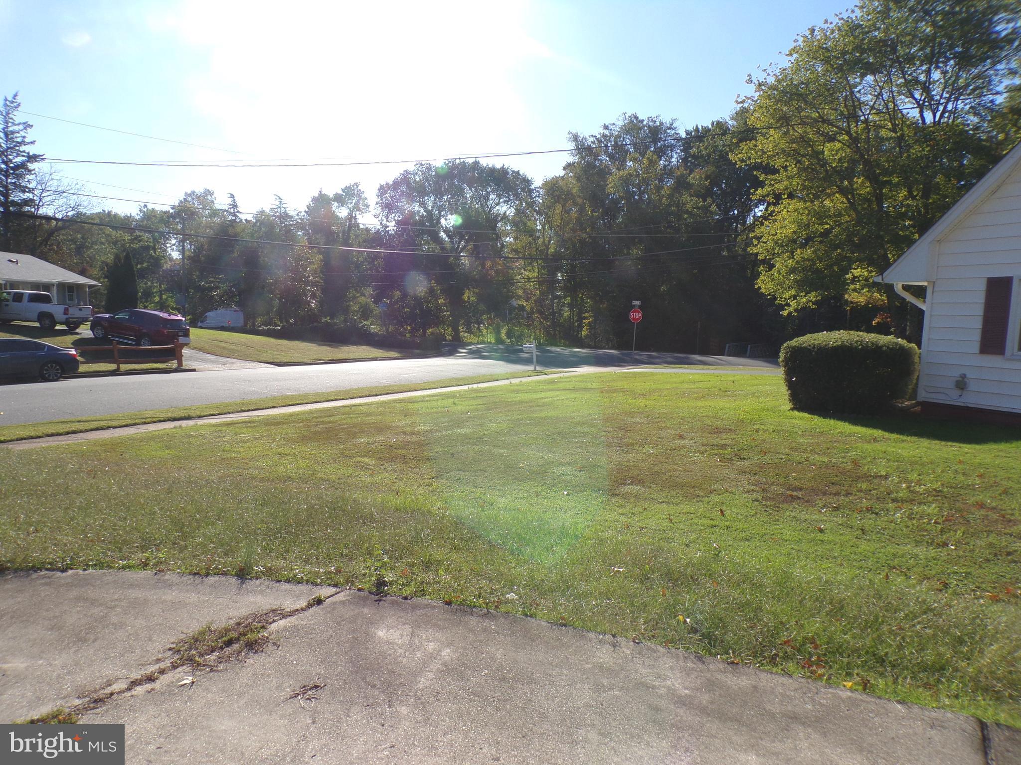 WOODLAWN TERRACE - Residential Lease