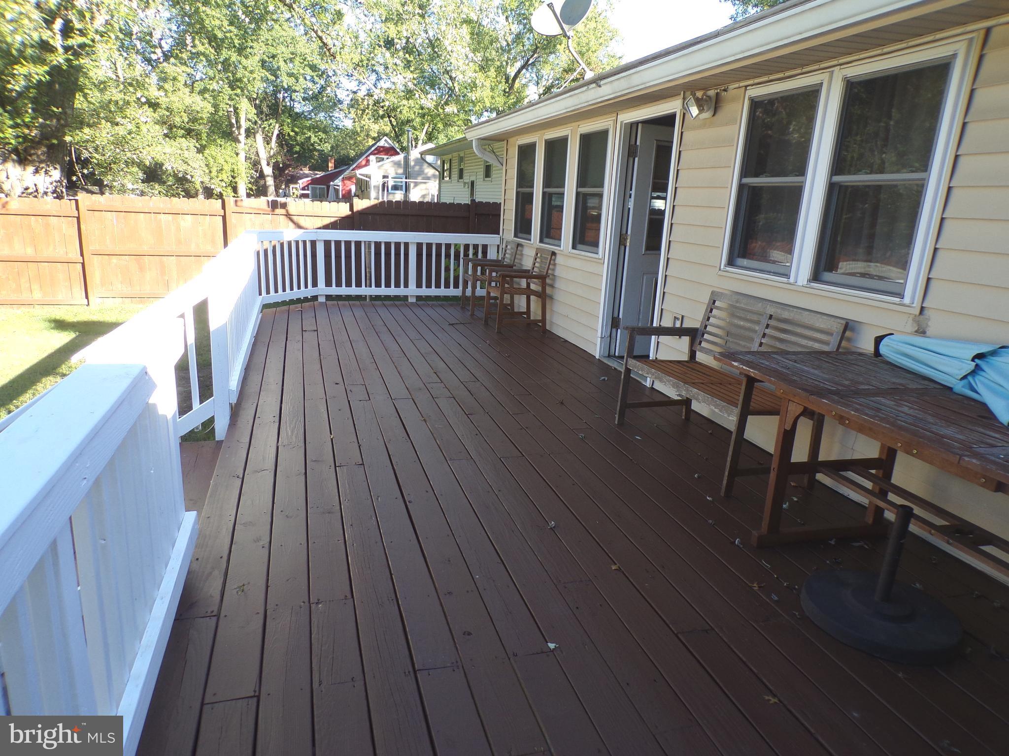 WOODLAWN TERRACE - Residential Lease