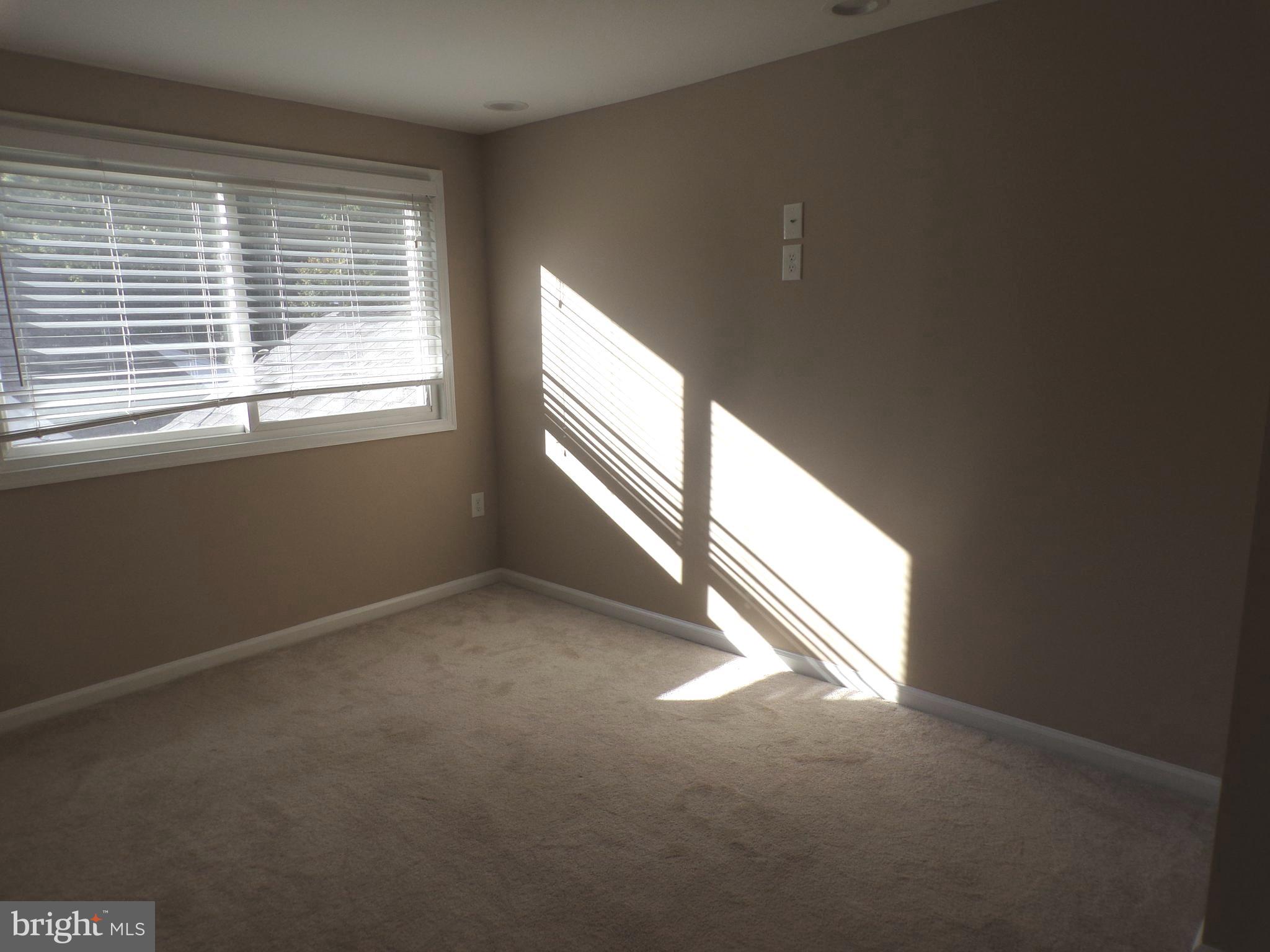 WOODLAWN TERRACE - Residential Lease