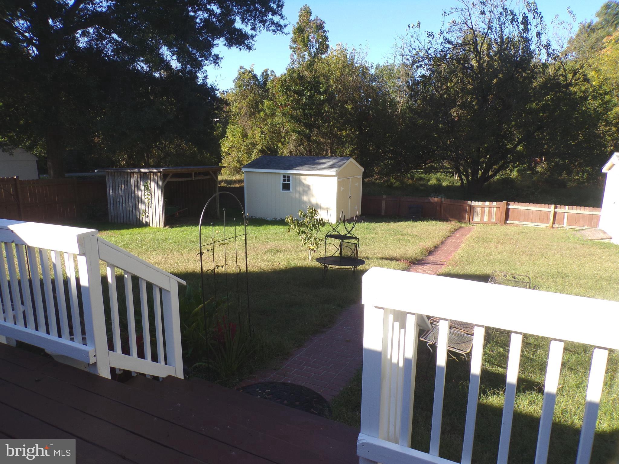 WOODLAWN TERRACE - Residential Lease