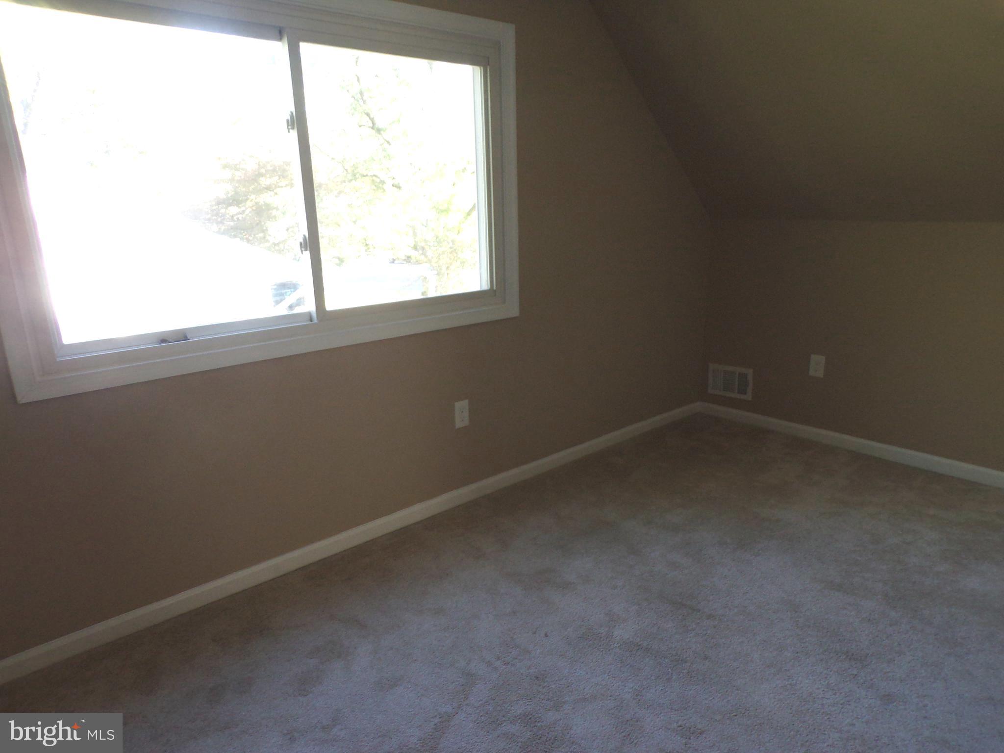 WOODLAWN TERRACE - Residential Lease