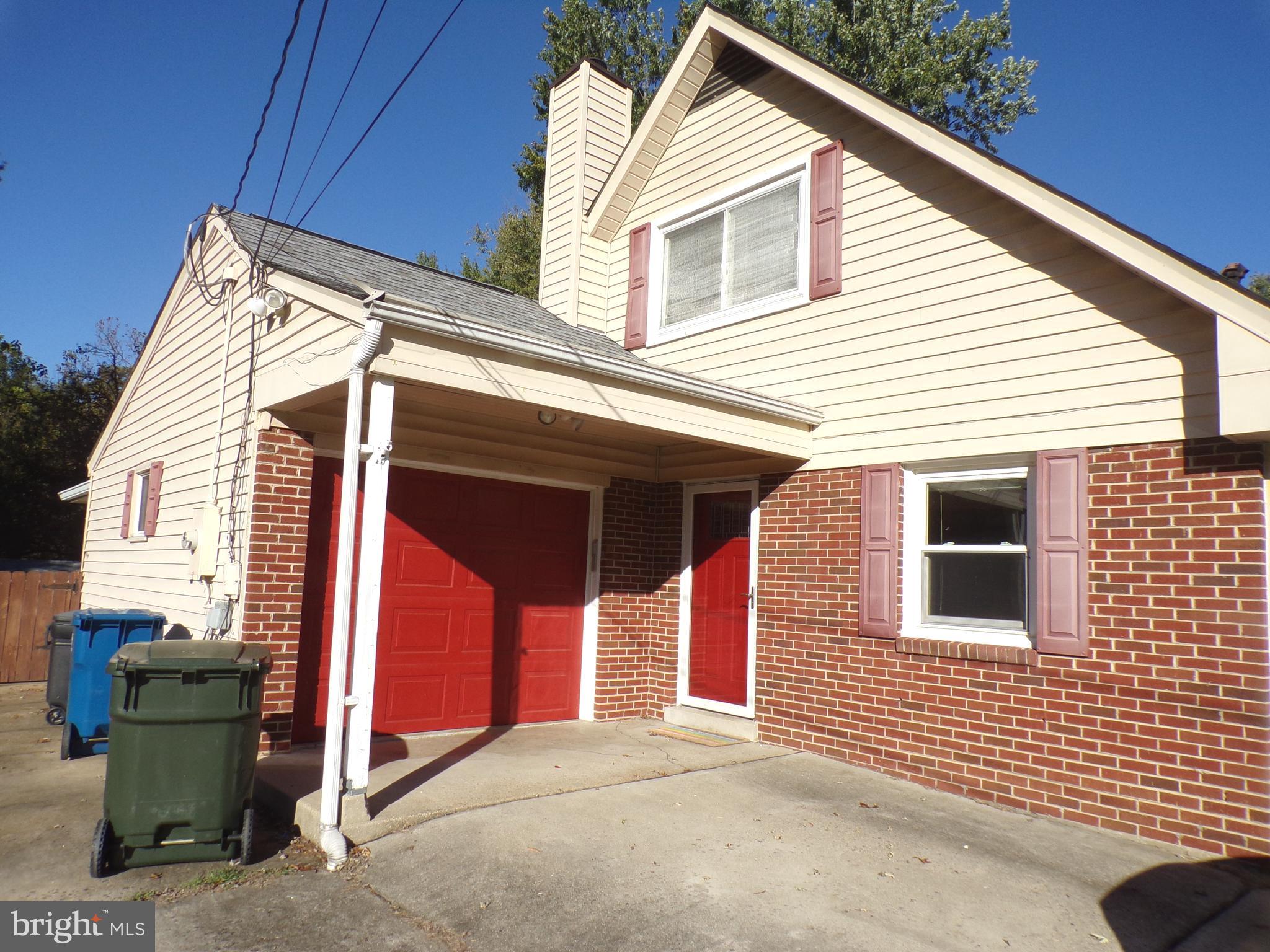 WOODLAWN TERRACE - Residential Lease